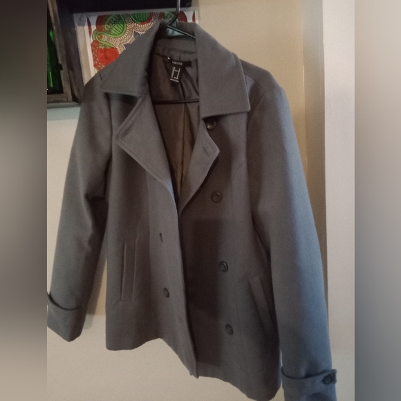 Unisex Gray forever21 short trench coat - Picture 5 of 14